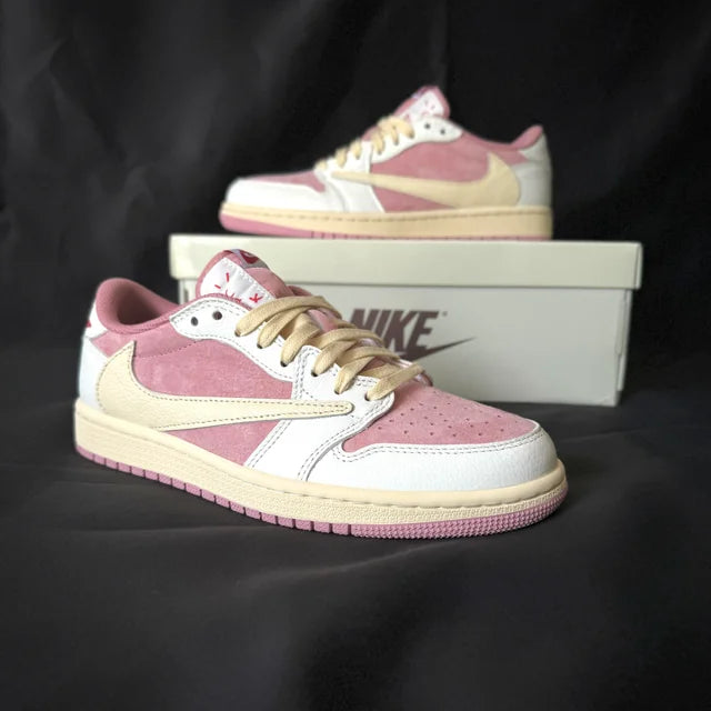 Image of Travis Scott “shy pink” - EestiLeiud